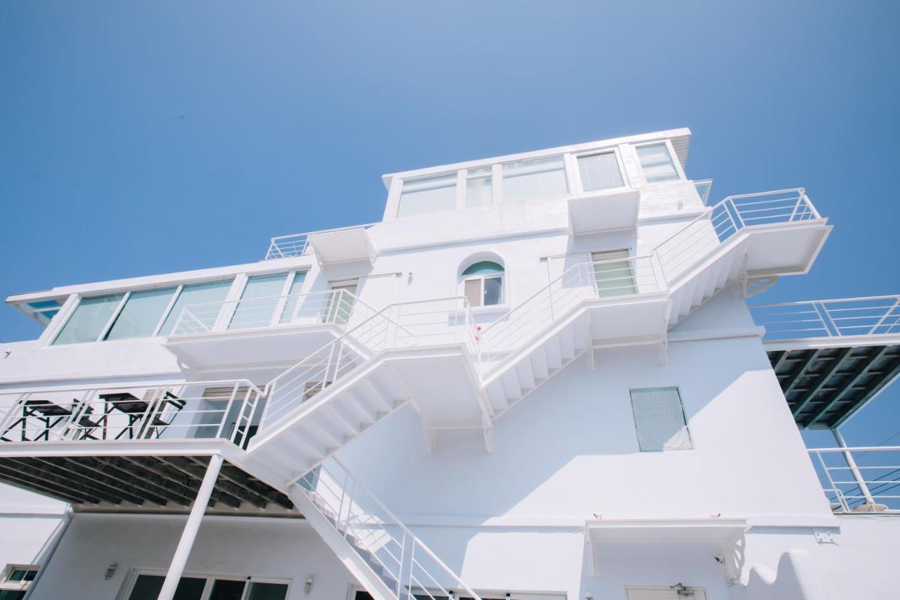 We Stay Inn Cape Eluanbi Extérieur photo